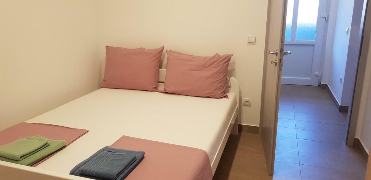 Apartmani Jozic Seline Buitenkant foto